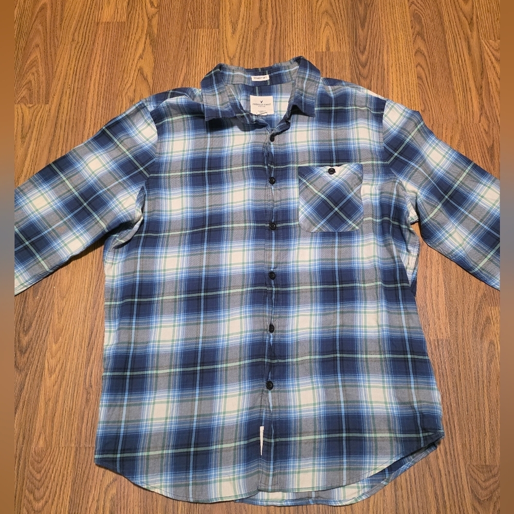 American Eagle Men’s Large Seriously Soft Plaid Flannel Shirt Classic Fit Blue - Picture 3 of 8